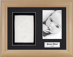 Anika-Baby BabyRice Cadre photo pour bébé Effet hêtre + Emplacement empreintes en relief Argile blanc Marron