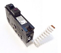 Single Pole 15 Amp Dual Function CAFI/GFI Pigtail Circuit Breaker