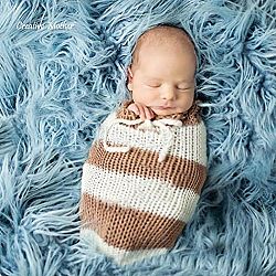 Creative Mother Christmas Cocoon Sleeping Bag for Newborn Boy Girl Cotton Knitted Crochet Photography Prop (white and brown)