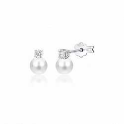 Unicornj 14K White Gold Freshwater Cultured Pearl Stud Earrings With Simulated Diamond Accent White Gold Universal