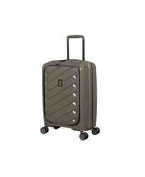 It Luggage 22.8" Influential Carry-On Spinner