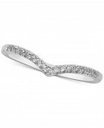 Diamond "V" Stackable Ring (1/10 ct. t. w. )
